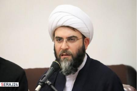  برای تحقق آرمان‌های انقلاب باید با تمام قوا گام برداشت