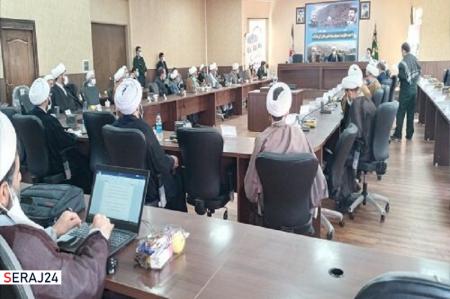 مسئولانی که دل در گرو غرب دارند پاسخگوی وضع اقتصادی موجود باشند