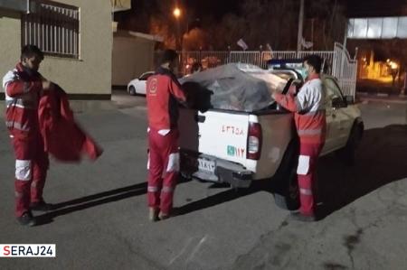 ارسال 200 تخته چادر امدادی به سی سخت توسط هلال احمر اصفهان