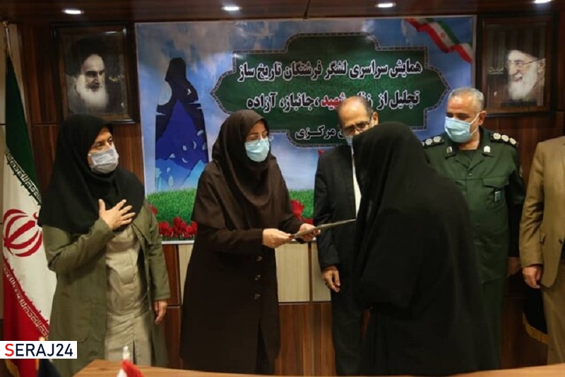 انقلاب اسلامی جایگاه بانوان را در جامعه تعالی بخشید 