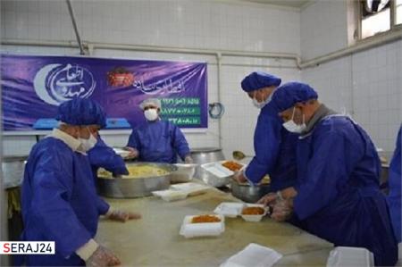 توزیع ۱۵۰۰ سبدکالا در قالب طرح «اطعام مهدوی» در کاشان