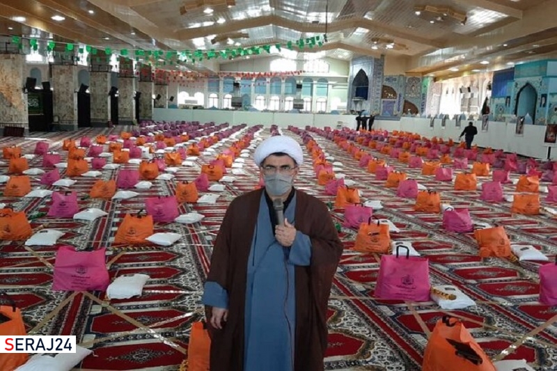 ۱۷ هزار بسته غذایی ماه رمضان در بقاع متبرکه مازندران توزیع شد