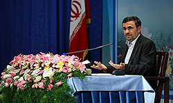 Iranian President Inaugurates New Gasoline Production Plant
