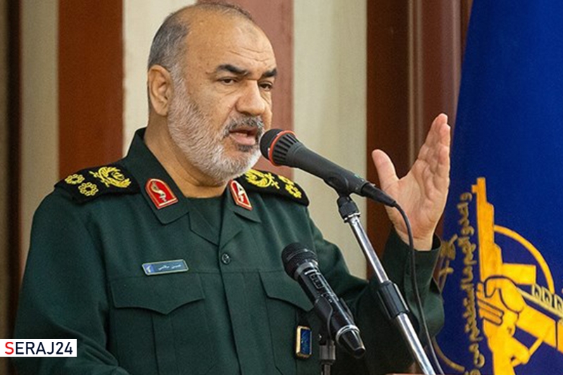 سلاحهای آتشبار دشمن در اطراف کشور آرایش گرفتهاند امّا امنیت بر ایران حاکم است