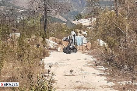  واژگونی ربات ارتش صهیونیستی حین بررسی یک کیسه مشکوک در مرز لبنان 