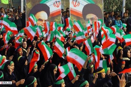 آغاز مراسم سیزدهم آبان ماه 1400 در مقابل لانه جاسوسی آمریکا در تهران +ویدئو