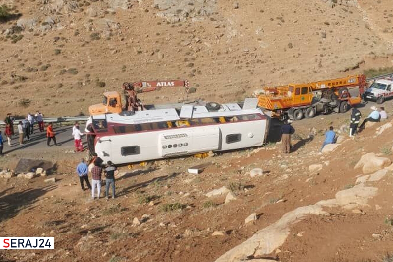 گزارش علت واژگونی اتوبوس خبرنگاران به مجلس ارائه شود