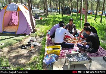 نظارت 4 هزار بازرس بهداشت بر مراکز تهیه و توزیع موادغذایی