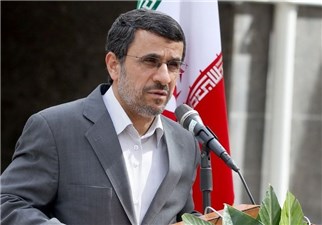 اجازه ندهید با توجیهات ناصحیح به ایرانیان خارج از کشور انگ ضد انقلاب بخورد