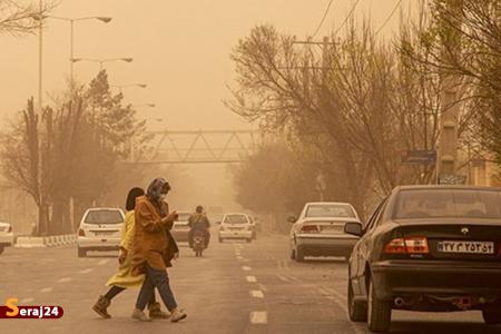 طوفان از تهران عبور و درحال گذر از استان‌های قم و مرکزی است/ مصدومیت سطحی 6 نفر در تهران