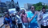 تظاهرات اعضای جنبش 6 آوریل در مقابل دیوان عالی قضایی مصر