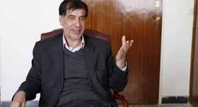 باهنر:بزرگ‌تر از احمدی‌نژاد هم نتوانست یک روز انتخابات را به تأخیر بیاندازد