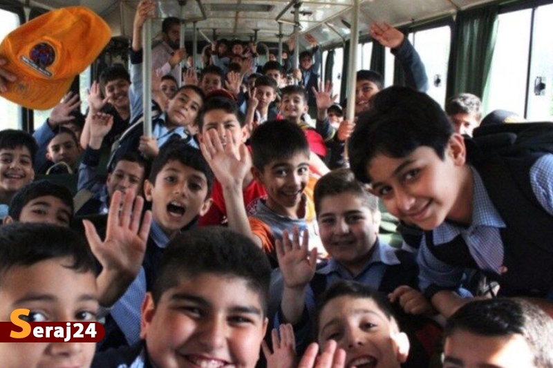 ضرغامی: «گردشگری دانش‌آموزی» را تقویت می‌کنیم