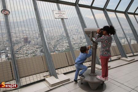 بازدید رایگان کودکان از برج میلاد در هفته ملی کودک 