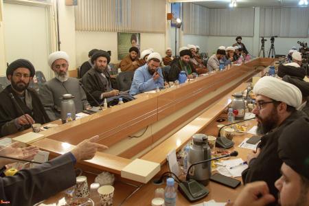 برگزاری نشست صمیمی جمعی از منبری های جوان هیات کشور
