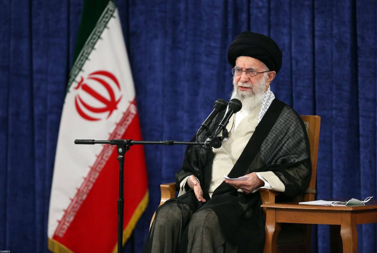 امام خامنه ای: بسیج فقط برای میدان نظامی نیست/ایران در منطقه غرب آسیا از همه مهم تر است