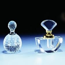 10 مارک برتر عطر زنانه 