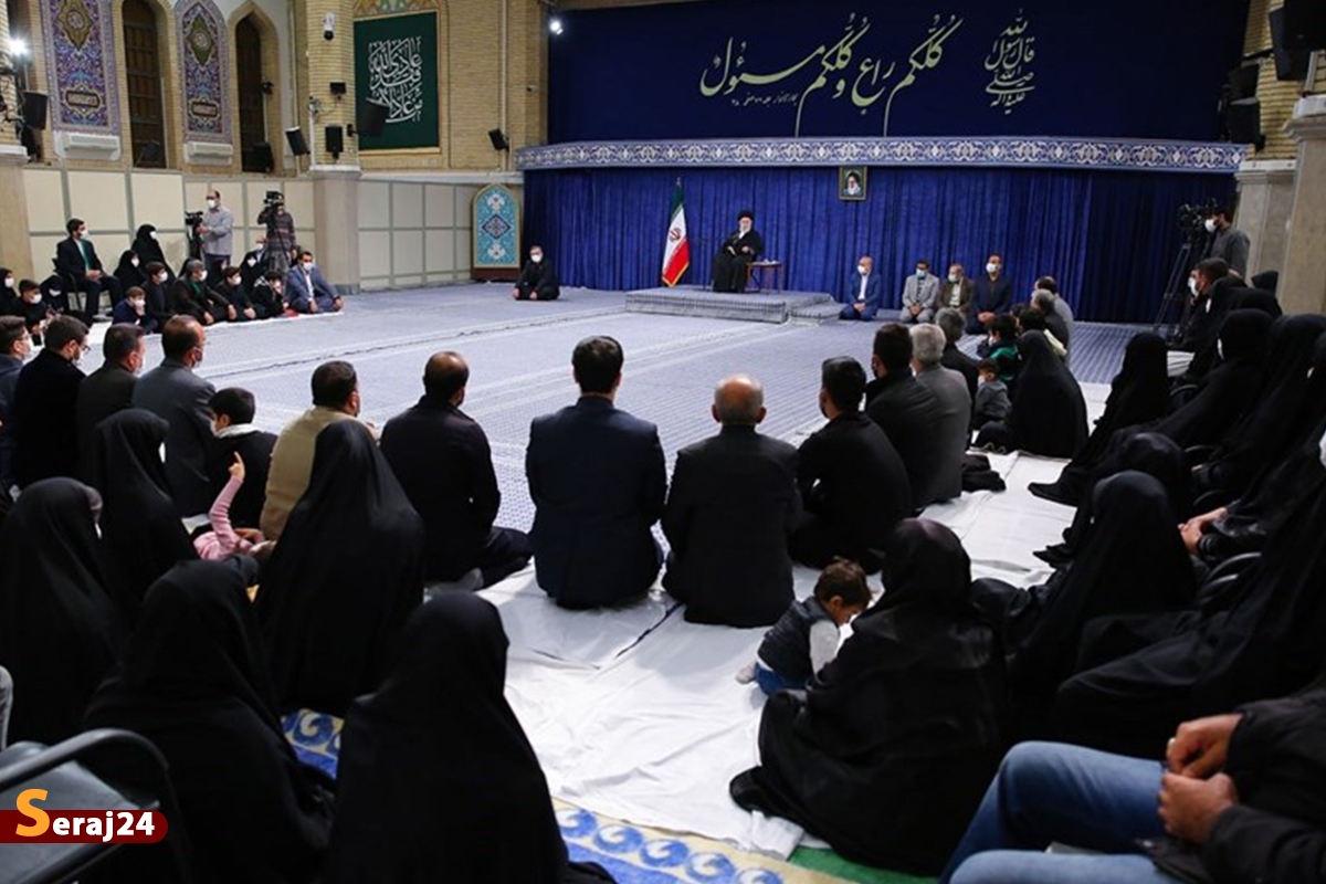 دیدار جمعی از خانواده شهدای حادثه تروریستی شاهچراغ با امام خامنه ای