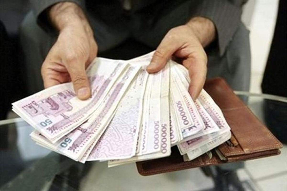 پیشنهاد حداقل حقوق ۷ میلیونی کارمندان در ۱۴۰۲