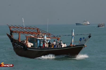 توقیف ۵ شناور حامل سوخت قاچاق در آب‌های خلیج‌فارس