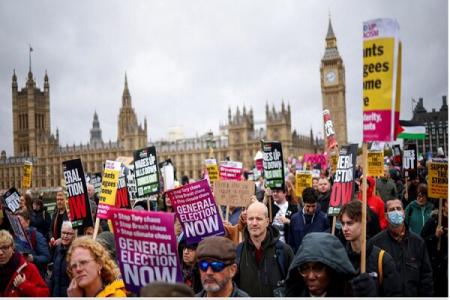 اعتصابات گسترده | موج بی‌پایان اعتراضات عمومی در انگلیس