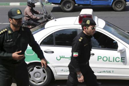 کشف خودروی بمب‌گذاری شده در خیابان شهید بهشتی تهران