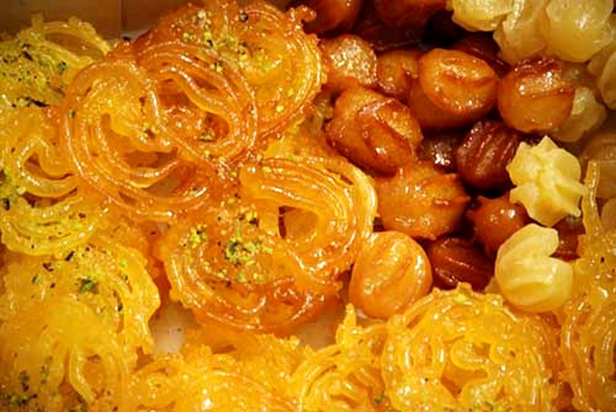 خرید زولبیا و بامیه ماه رمضان از قنادیهای معتبر