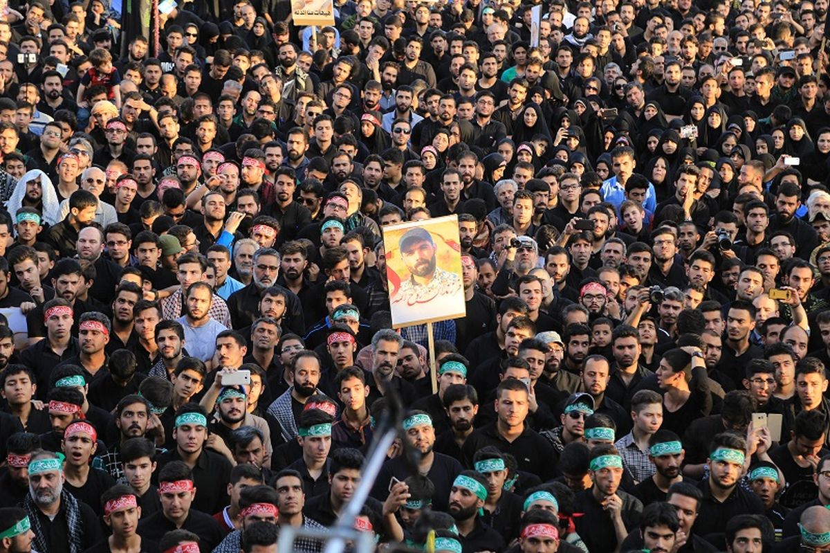 اجتماع مدافعان حرم در تهران + تصاویر
