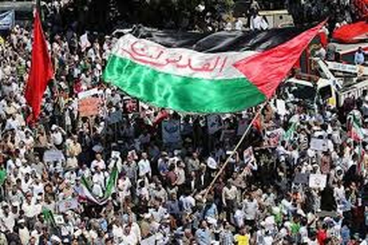 جلوه های اقتدار و شکوه حضور مردم در راهپیمایی روز قدس + فیلم 
