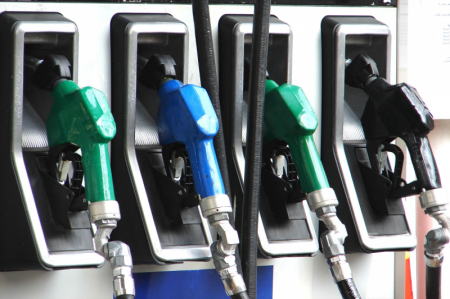 راهکارهای غیرقیمتی | ساماندهی کارت های سوخت برای مهار قاچاق بنزین 