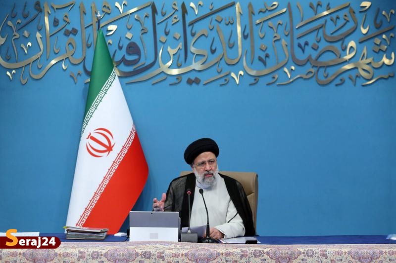 تبیین خدمات انقلاب، از تریبون‌ها ضروری است