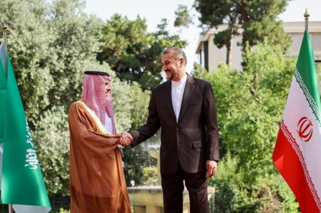 دیدار وزرای خارجه عربستان و ایران در تهران