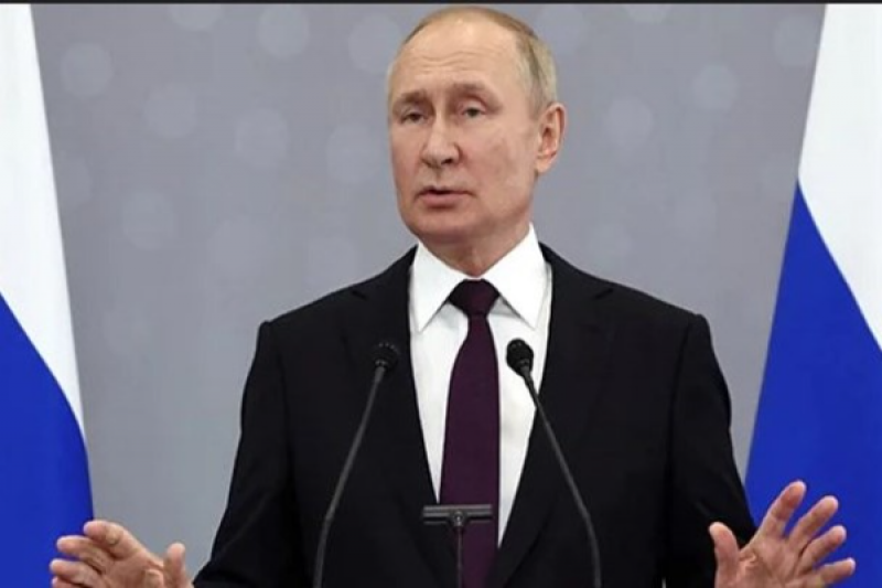 پوتین: بی‌احترامی به قرآن در روسیه جرم است