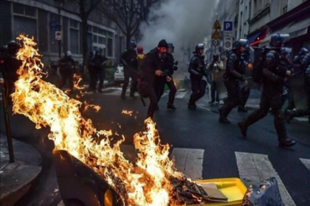 حکم حبس ۷۴۲ نفر در فرانسه به‌دلیل شرکت در تظاهرات