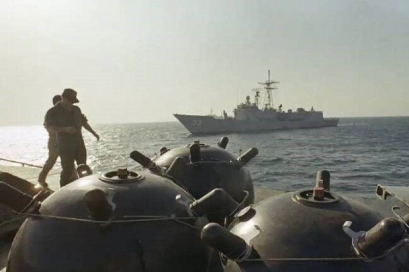 ناموس ملت | تجارت دریایی، قربانی نظامی‌گری آمریکا