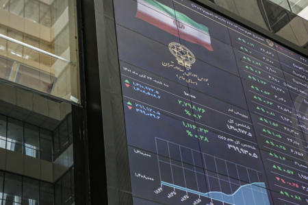  نزول بازار سهام به زیان دولت است