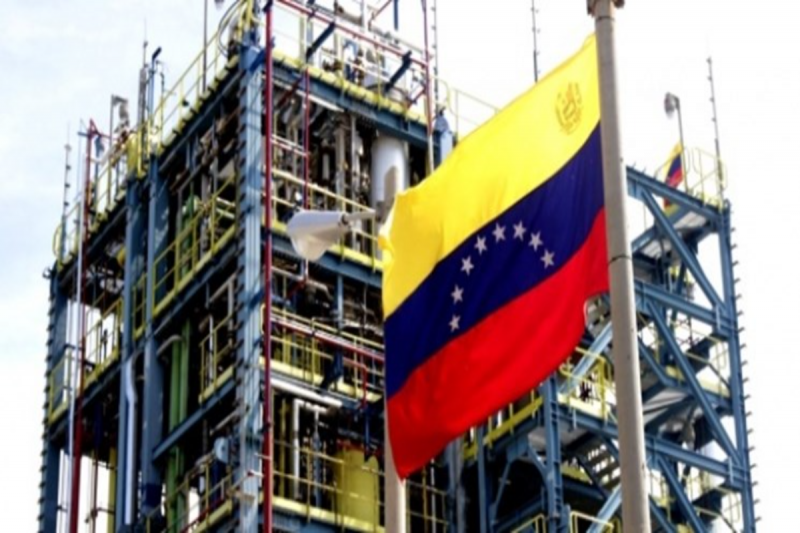 آیا ونزوئلا به همکاری نفتی با ایران پشت کرده است
