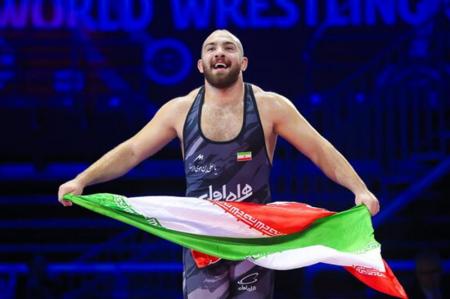 زارع قهرمان بازی‌های آسیایی شد/ قهرمانی کشتی آزاد ایران با ۳ طلا و ۲ نقره