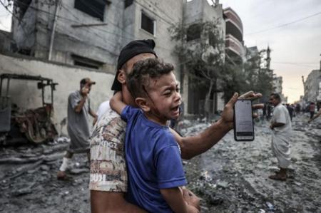 شهادت و مجروحیت بیش از ۲۰۰۰ کودک فلسطینی در حملات علیه غزه + تصاویر