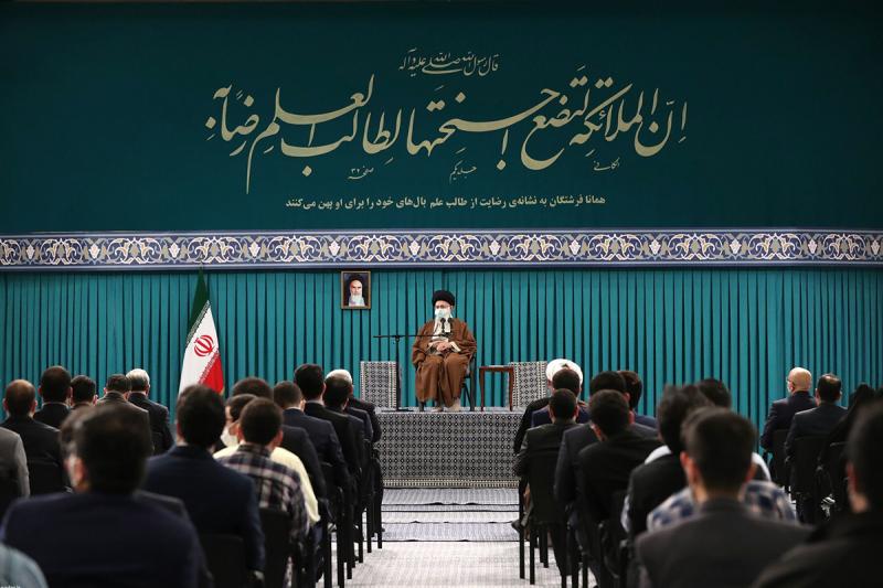 ۷۰۰ نخبه با رهبر انقلاب دیدار می‌کنند