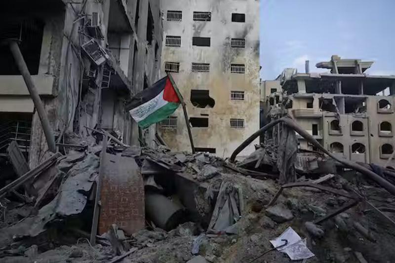 غزه همچنان در میان هشدارها درباره بحران انسانی زیر آتش حملات است
