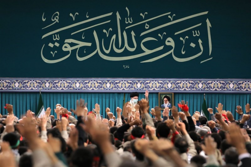 امام خامنه ای: دوگانه جدید «مقاومت و تسلیم» بر منطقه حاکم شده است