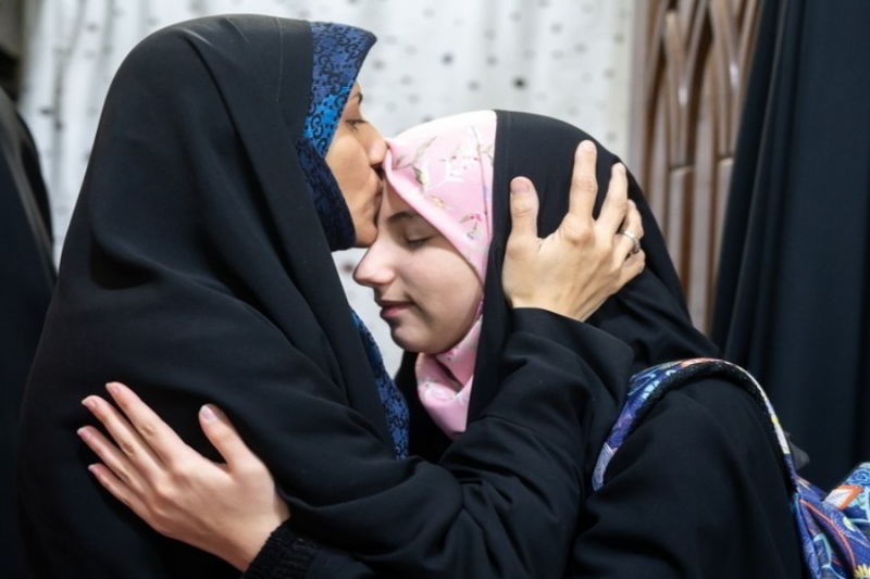  اعتکاف دختران دانش آموز تهرانی + تصاویر