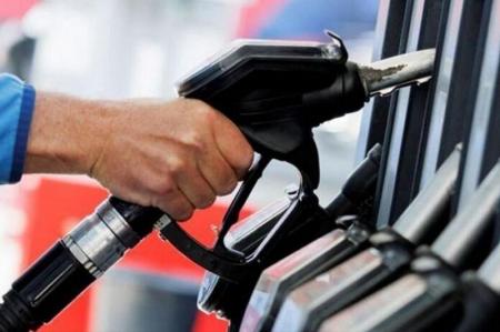 هیچ محدودیت جدیدی درباره تخصیص بنزین اعمال نشده است