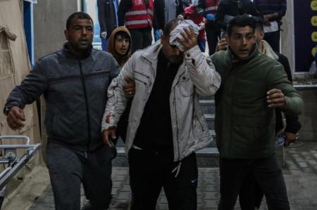 یورش اشغالگران به اطراف بیمارستان الجزایری
