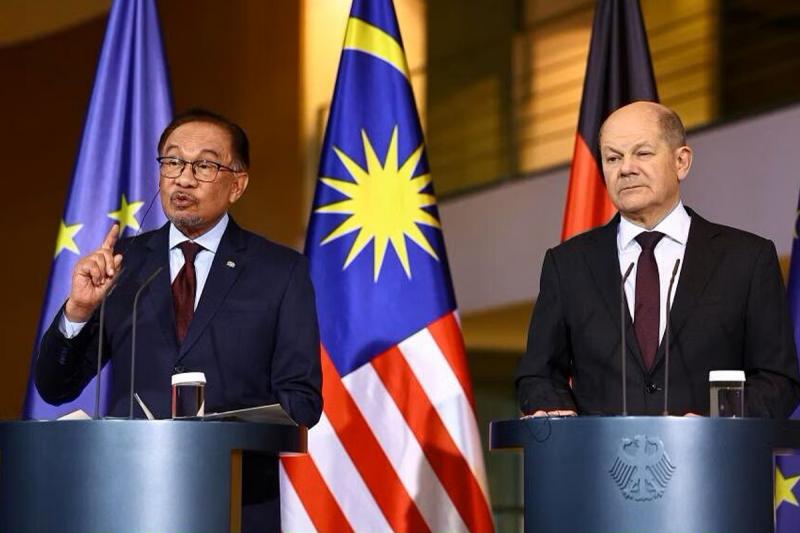 نخست وزیر مالزی از روابط کشورش با حماس دفاع کرد