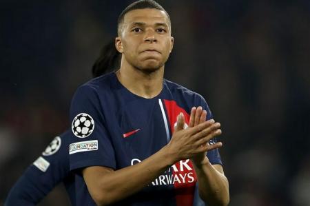 امباپه از PSG جدا شد 
