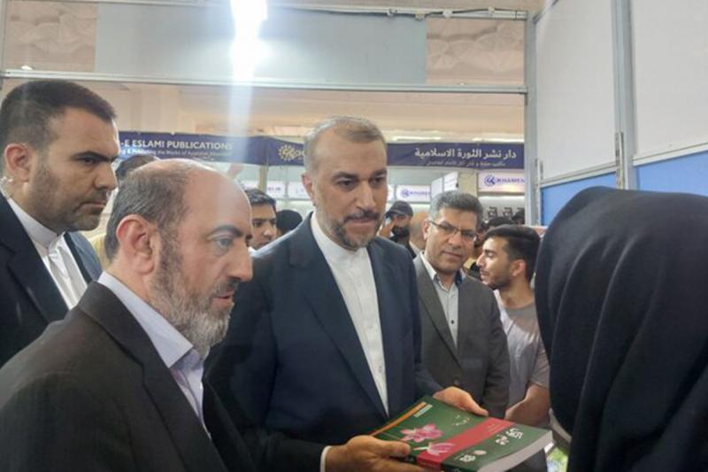 ویدئو / آخرین حضور امیرعبداللهیان وزیر امور خارجه در نمایشگاه کتاب تهران