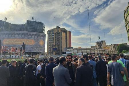 اجتماع مردم تهران در پاسداشت شهدای خدمت  + تصاویر