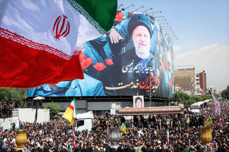پایتخت‌ِ داغدار | موج همدلی و قیام تهران برای رئیس جمهور